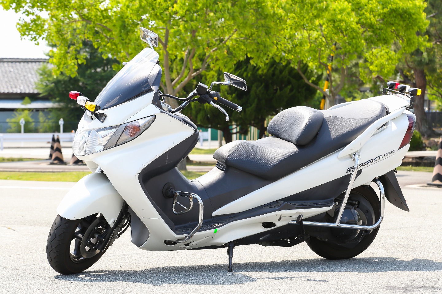 ＡＴ限定普通自動二輪教習車 ＳＵＺＵＫＩ　ＳＫＹＷＡＶＥ４００